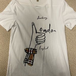 Burberry t-shirt
